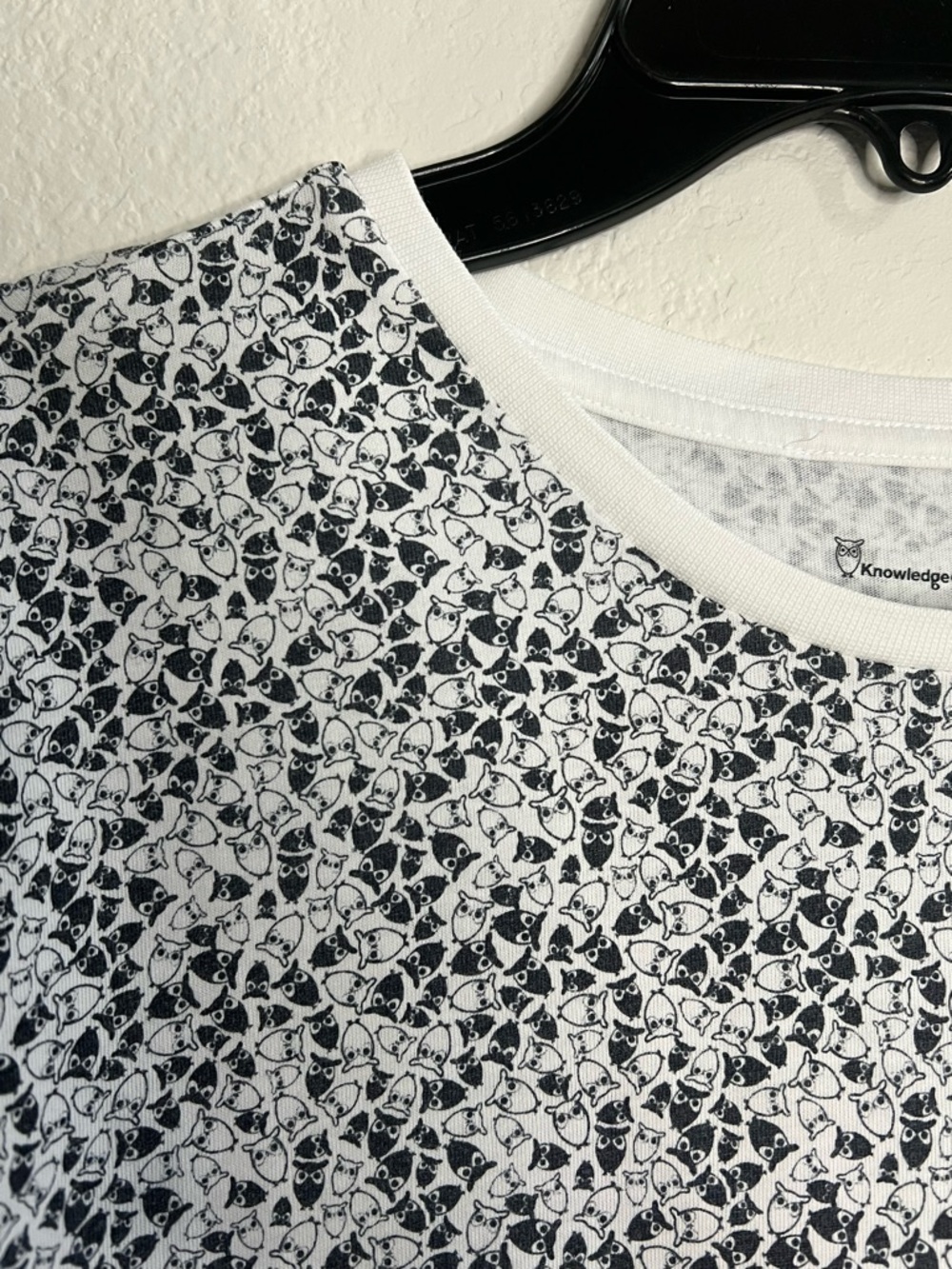 Mens Short-Sleeve Black & White Owls Tee-Shirt